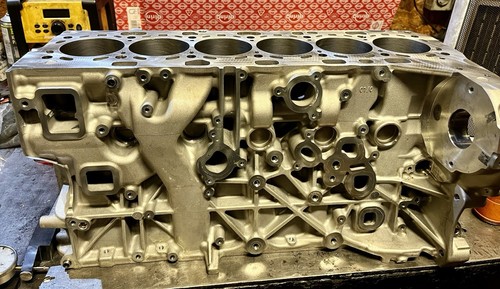 Bmw b57d30c motorblock top - bmw,